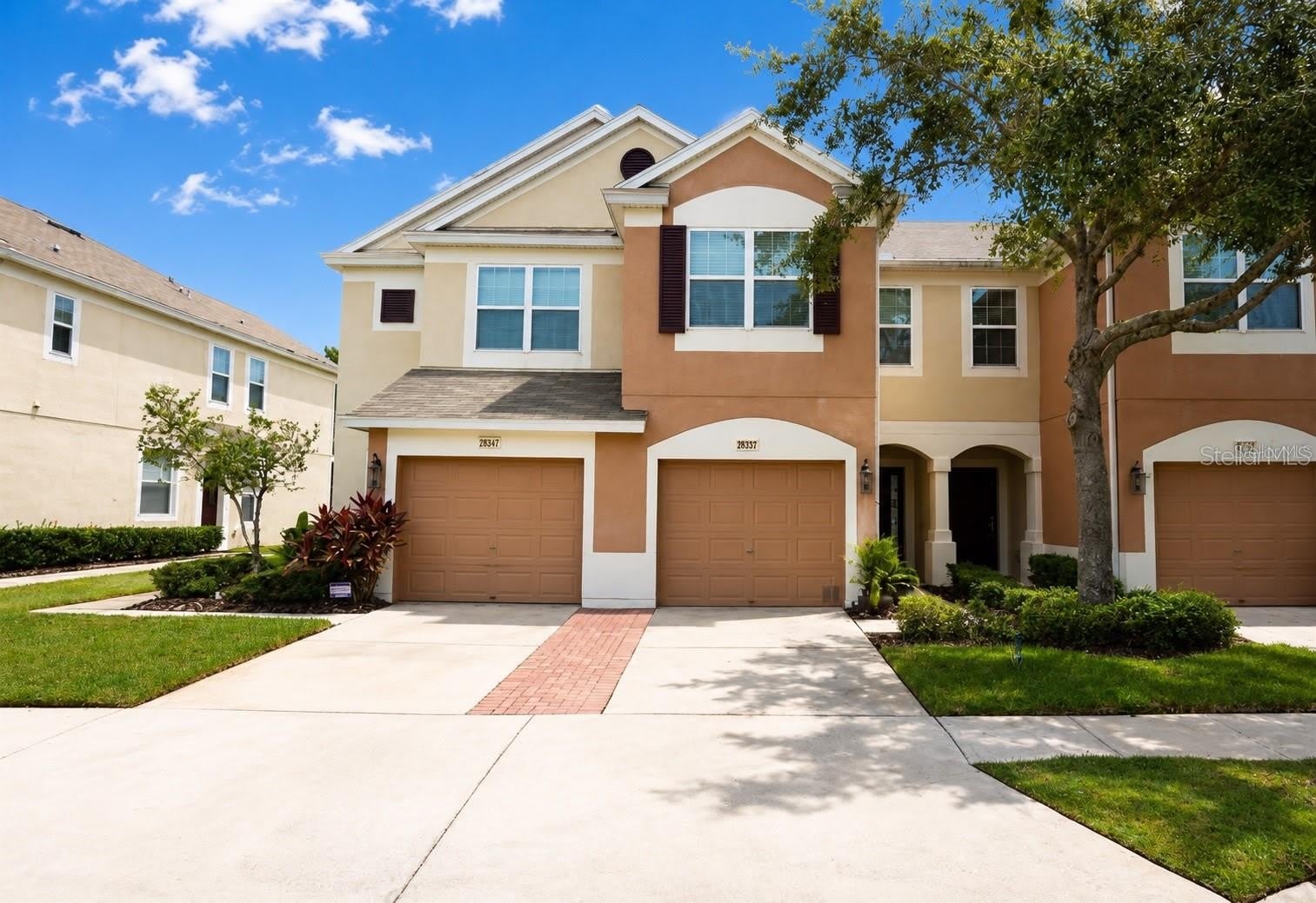 26543 CASTLEVIEW Way – photo 1