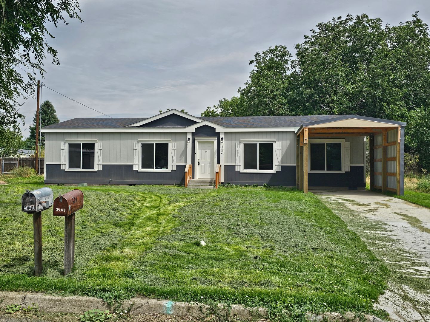 2404 Empire Loop, La Grande, Oregon 97850 – photo 1