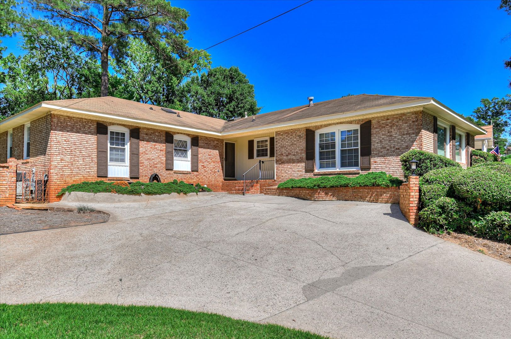 National Hills Home – photo 1