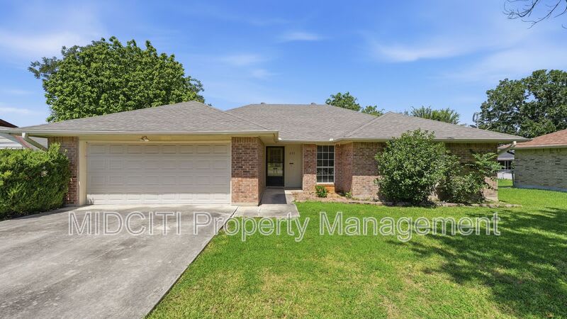 1233 Hollyhock Ln – photo 1