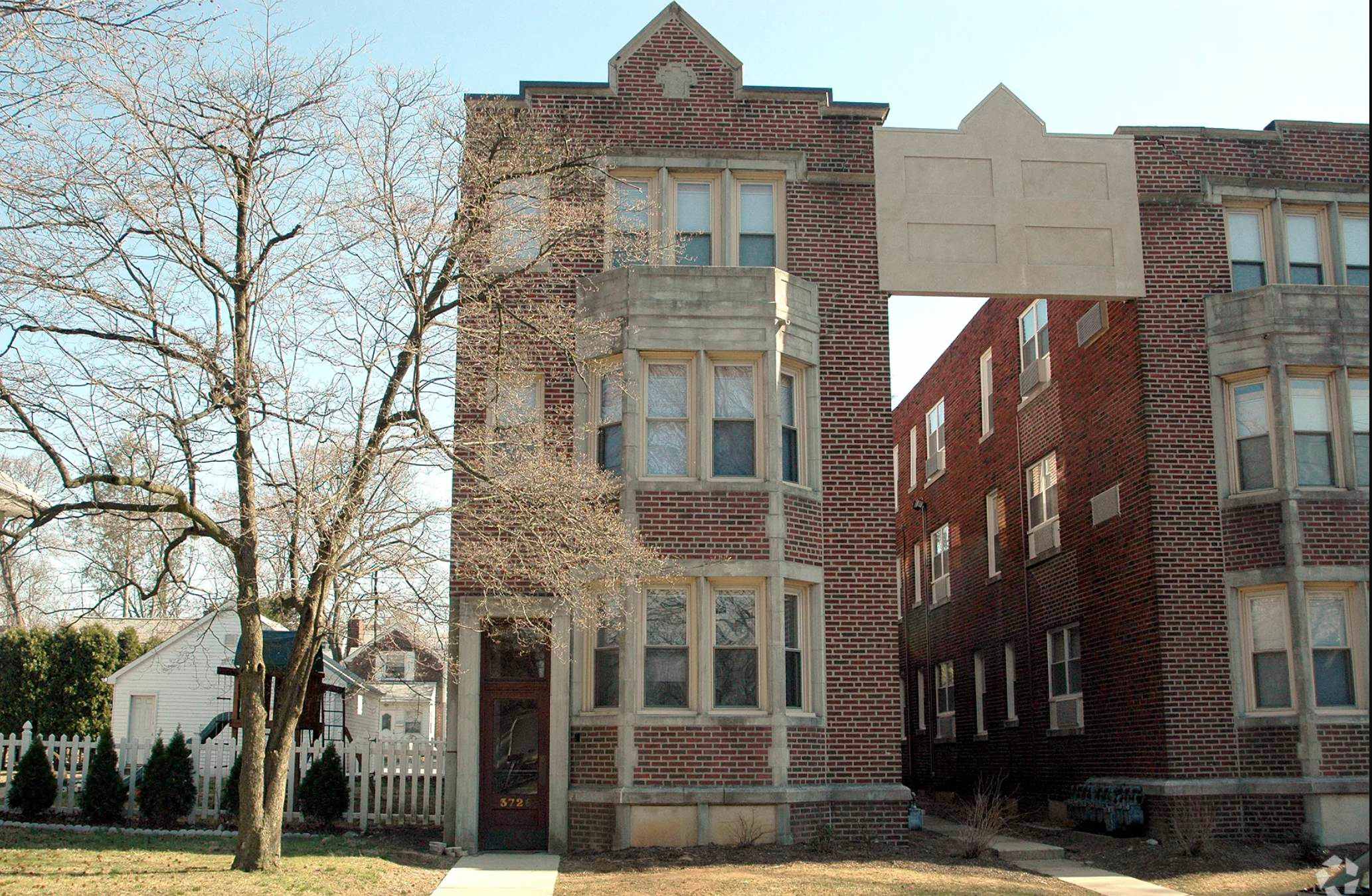 3726 School Ln – photo 1 of 4