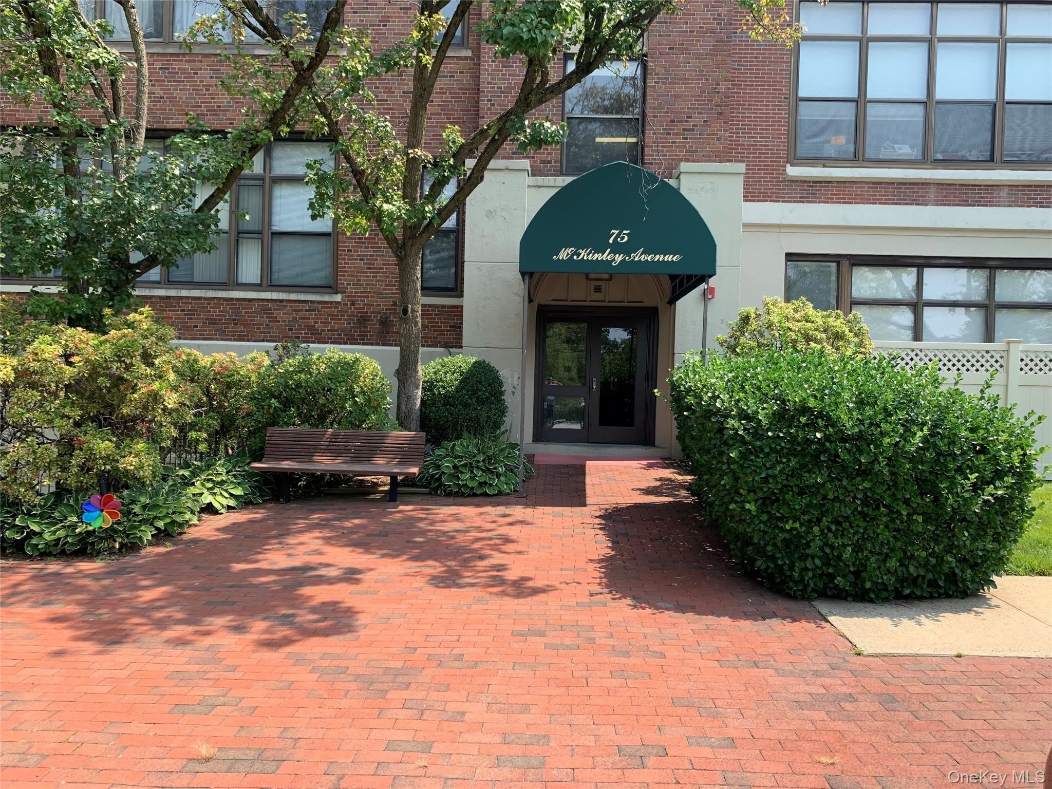 75 McKinley Avenue – photo 1 of 27