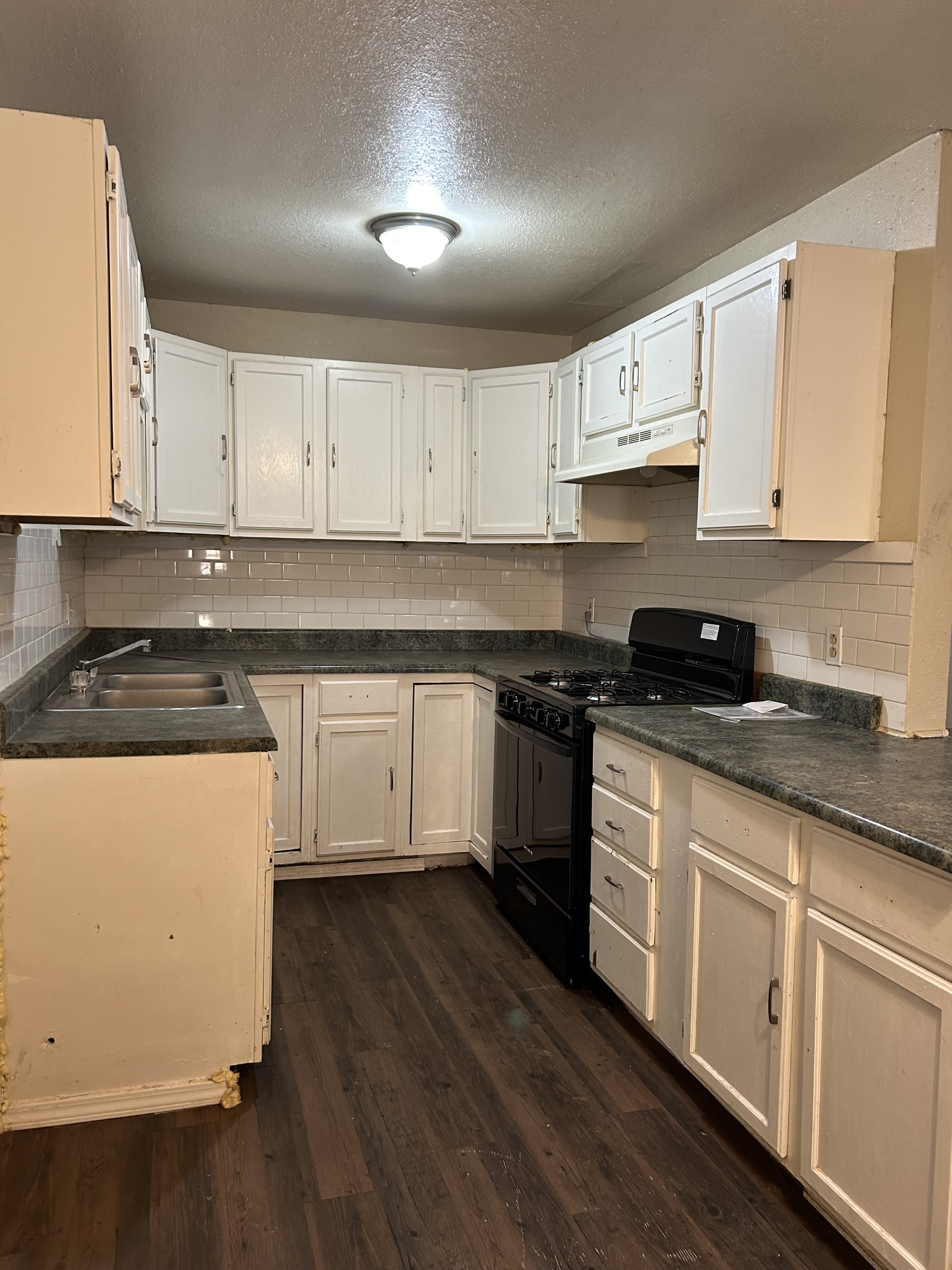 3305 East Cornell Street – photo 1