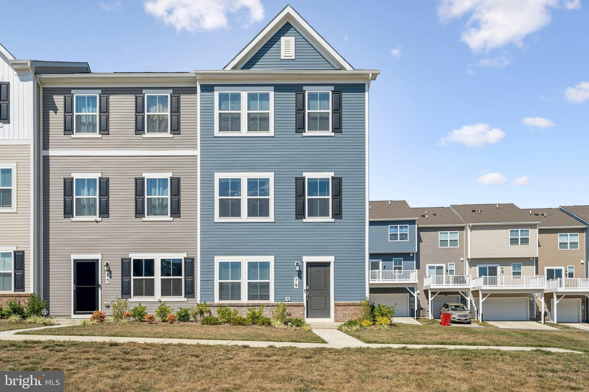 79 SWAN FIELD AVENUE – photo 1 of 22