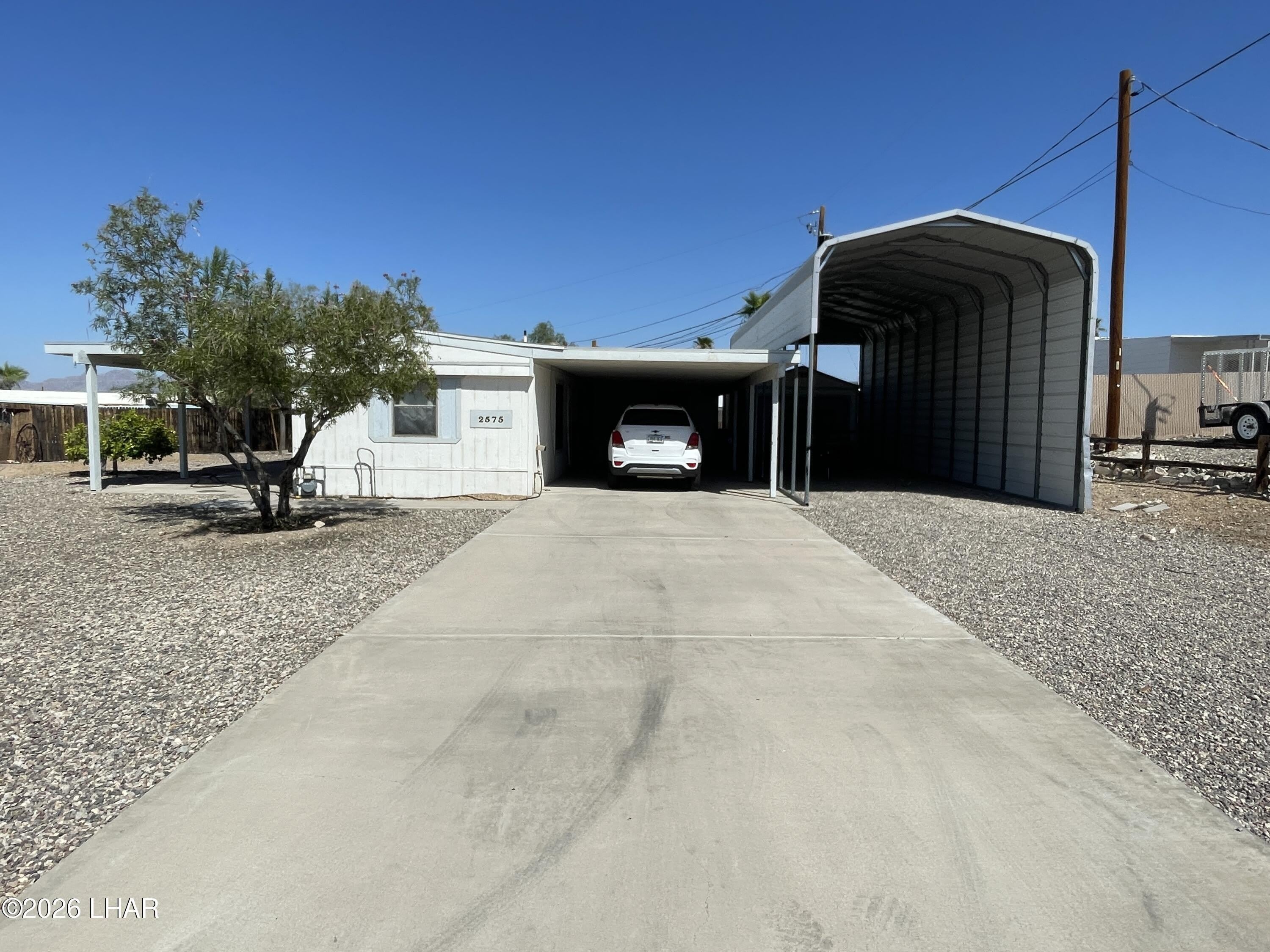 2575 Donna Dr – photo 1