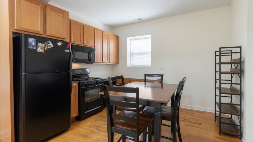 3354 W Wilson – photo 1