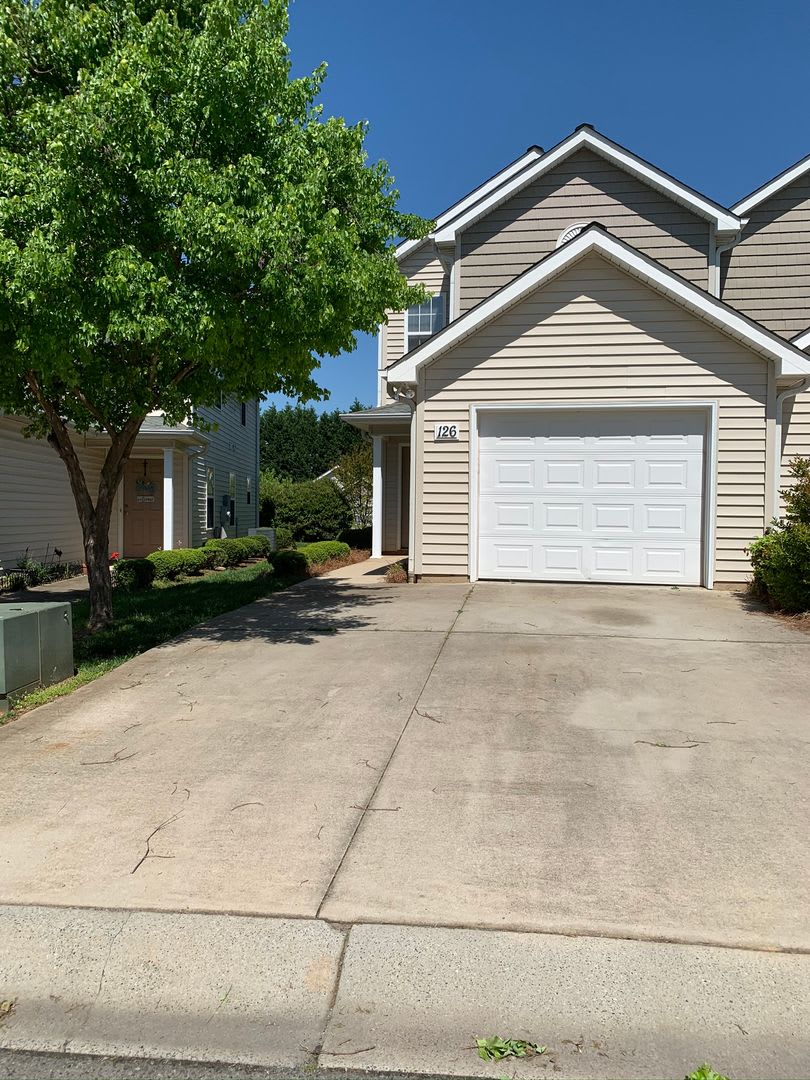 1348SF 2BR 2.5BA – photo 1