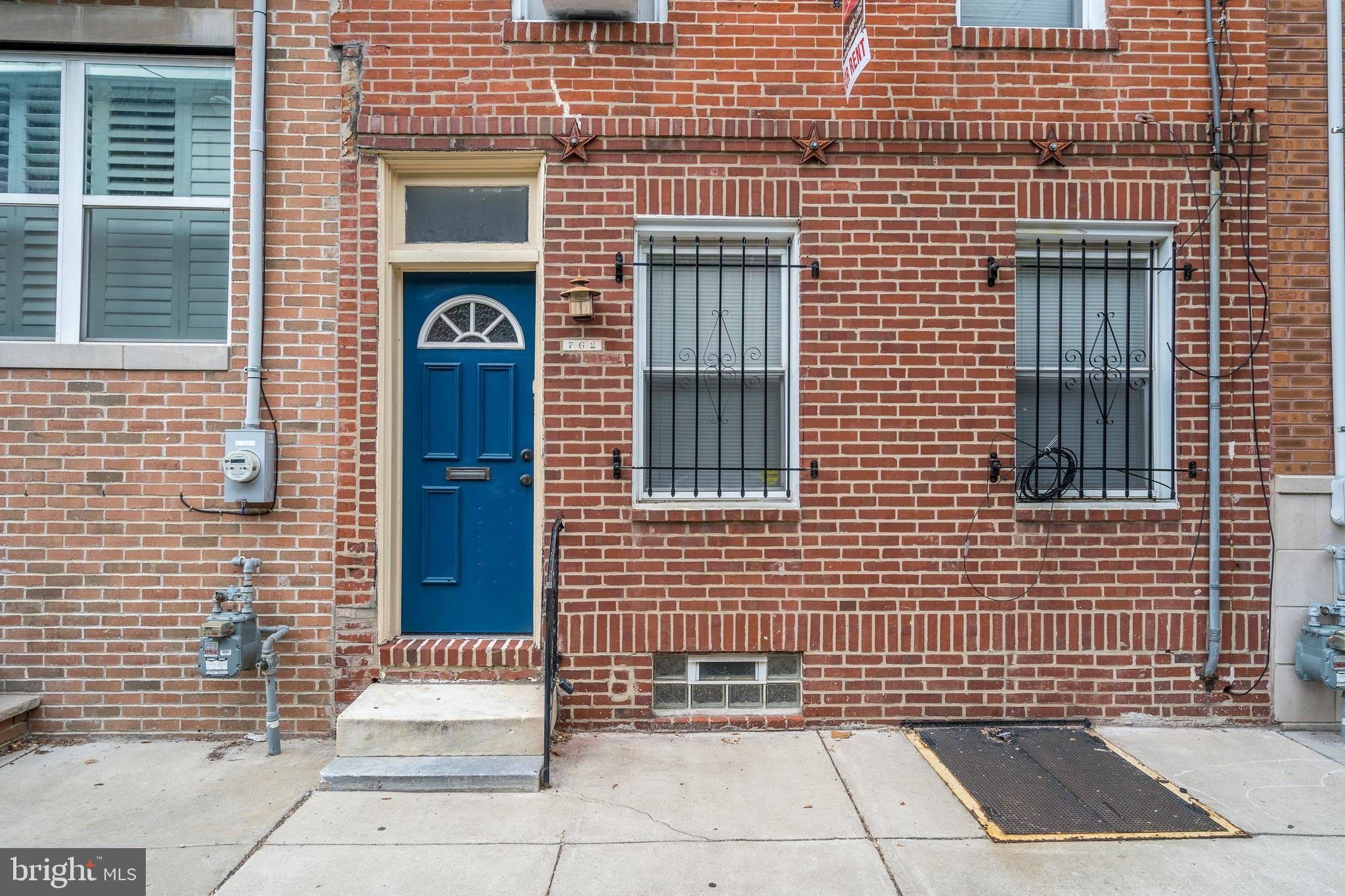 762 S 19TH Street – photo 1