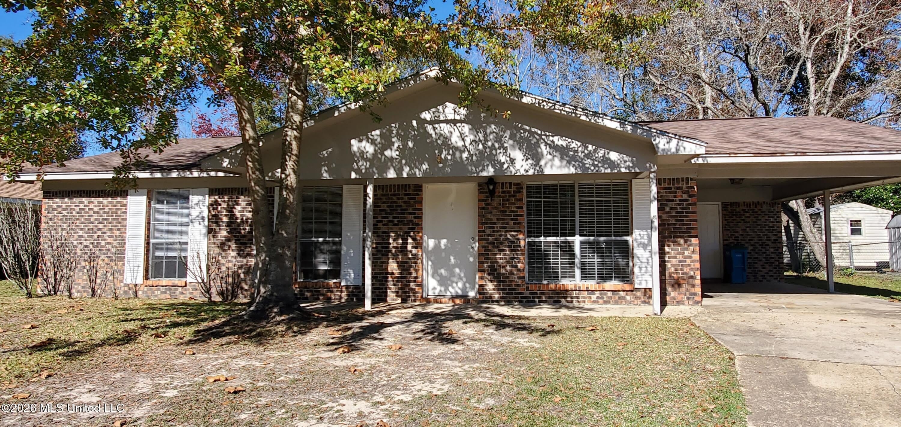 4205 Yosemite Drive – photo 1 of 12