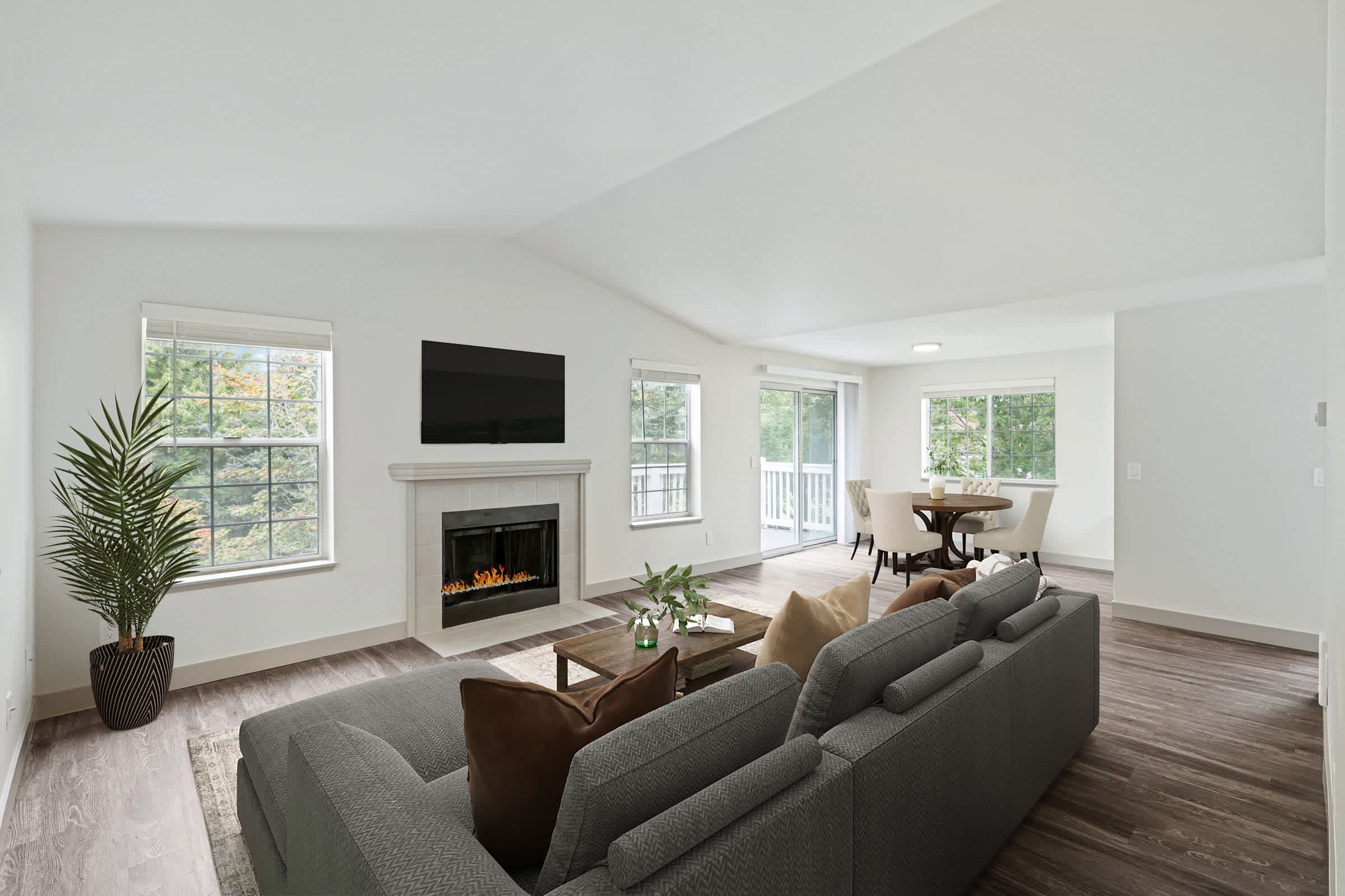 Charter Club Apartments – photo 1
