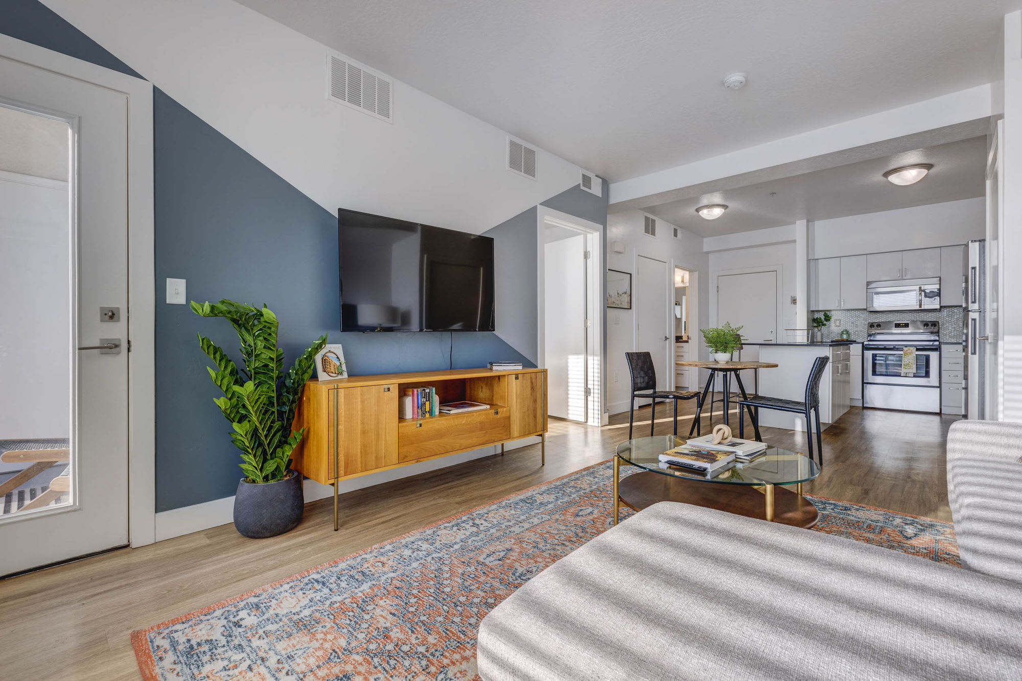 Metro at Fireclay – photo 1 of 31
