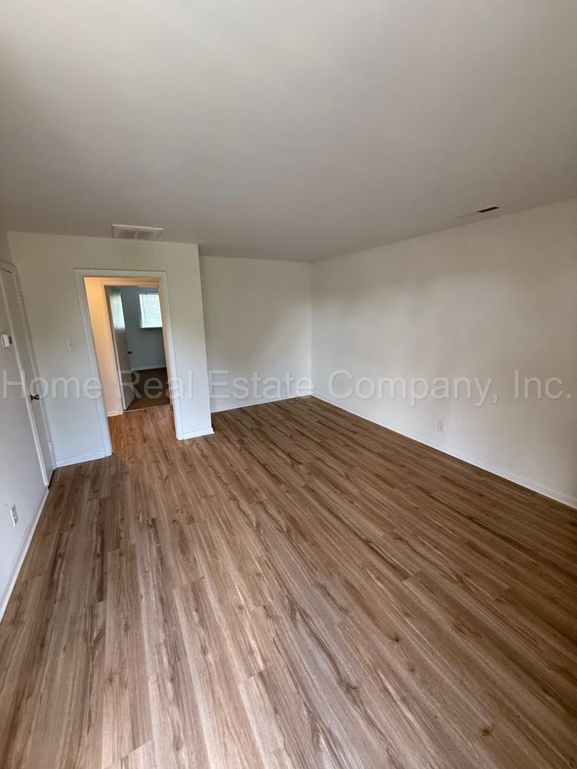 646 Mulberry Street – photo 1