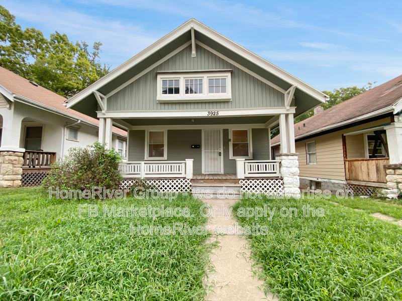 3925 Olive St – photo 1