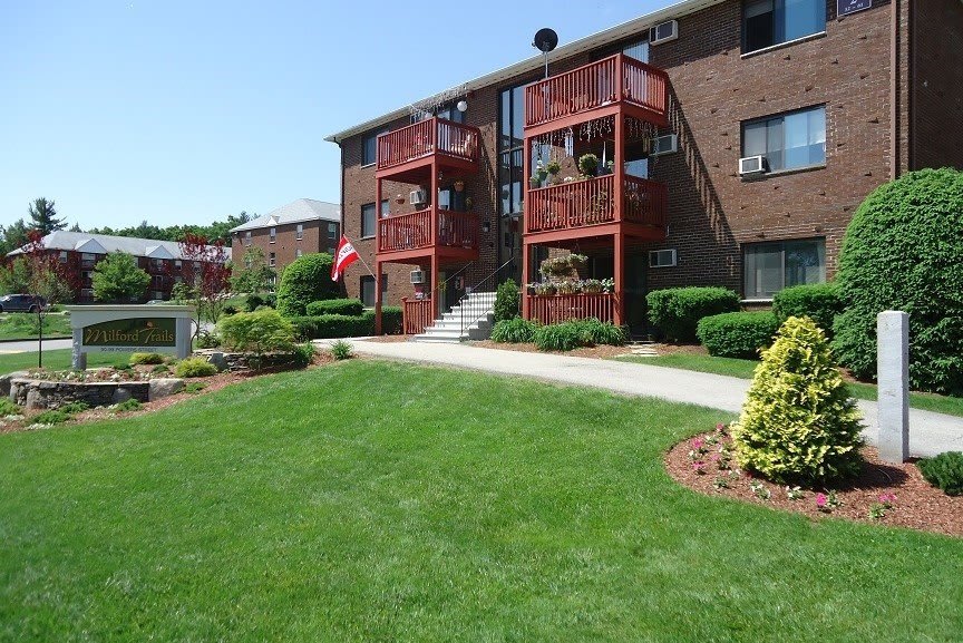 96 Powers Street – photo 1 of 91