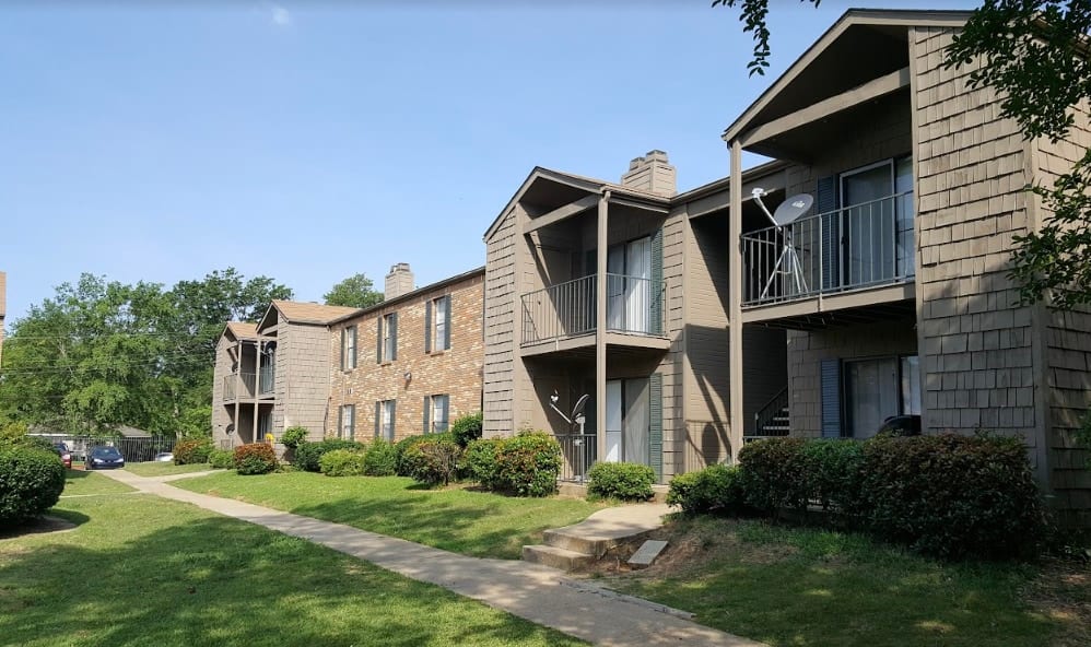 Woodridge – photo 1