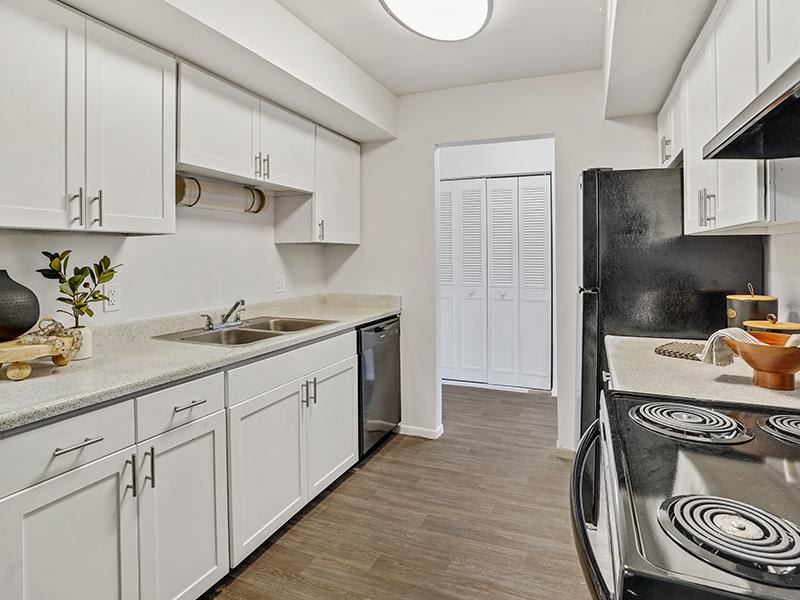 Mid Central Apartments – photo 1 of 27
