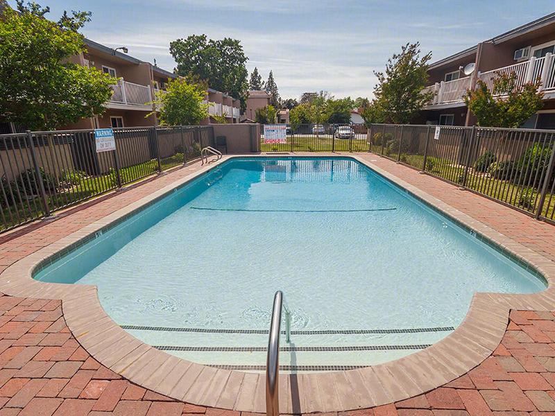 Sun Valley Apartment Homes – photo 1 of 32