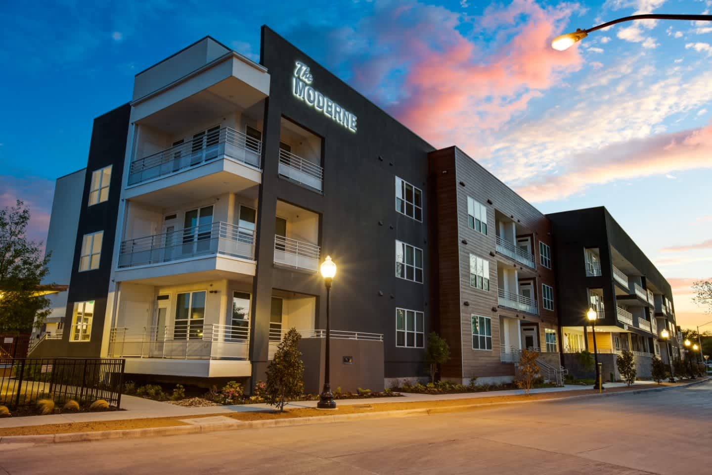 The Moderne – photo 1