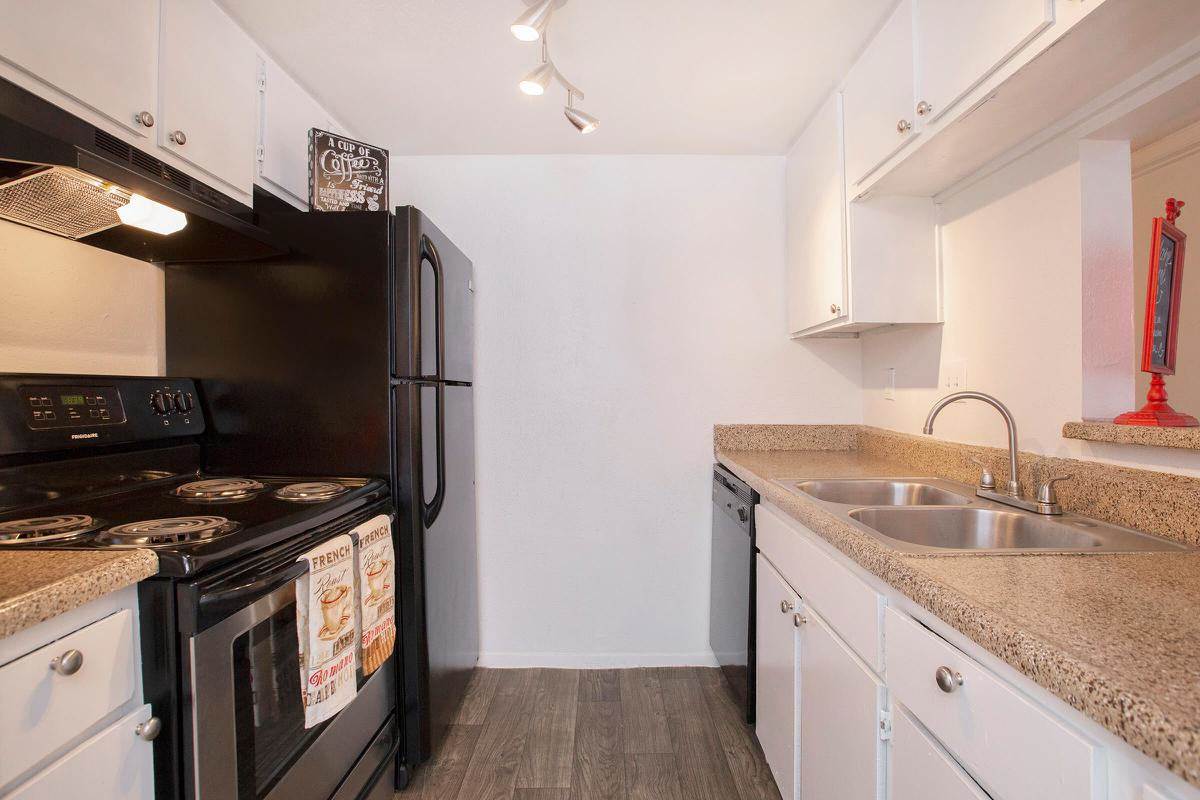 Willow Ridge – photo 1