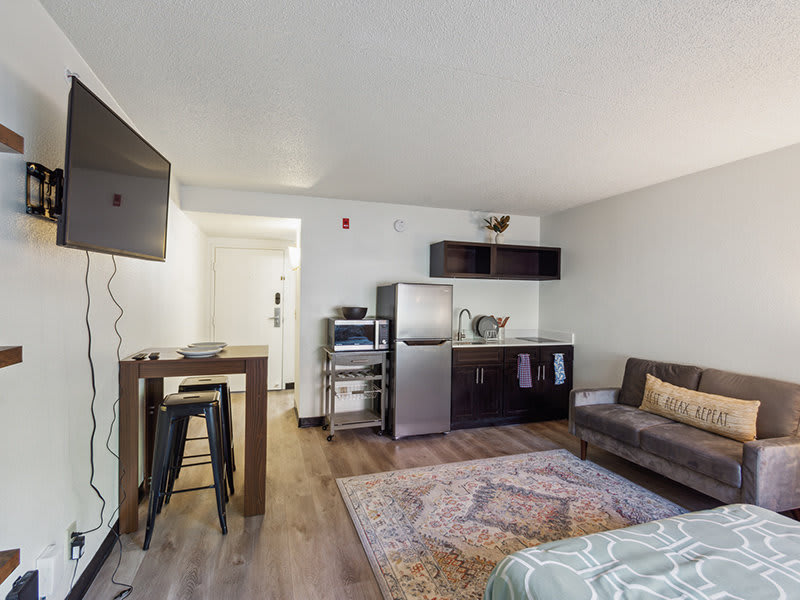 Flats at Miracle Hills – photo 1