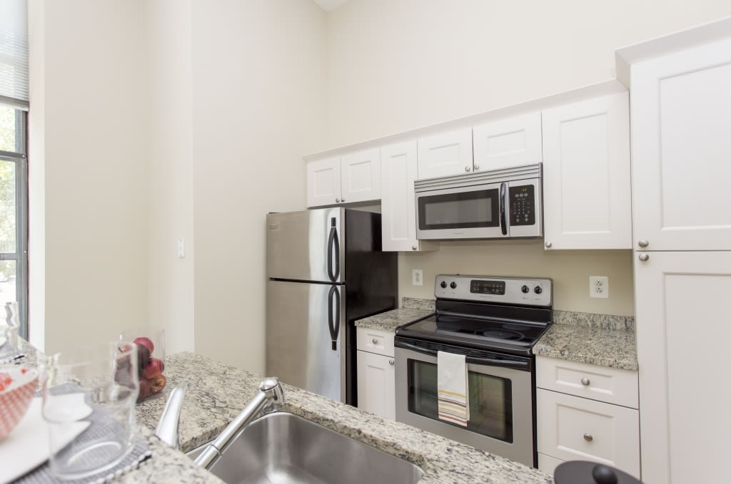 2100 Parkway – photo 1