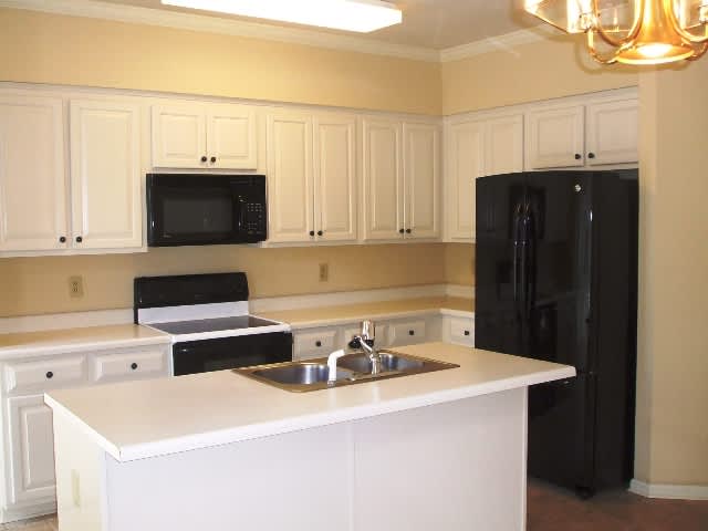 2562 Oakwood Trace SE – photo 4