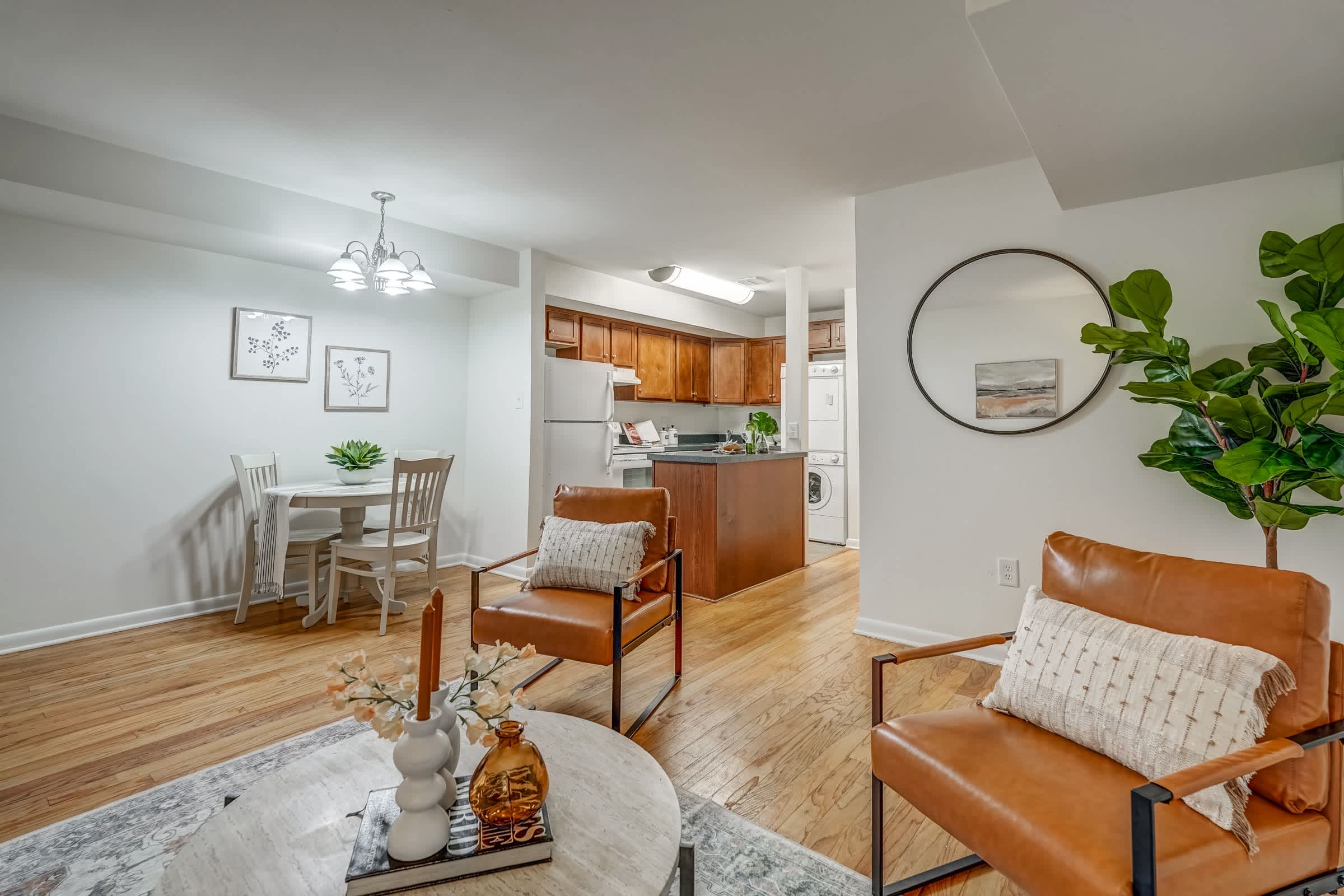 Rock Creek Apartments – photo 5