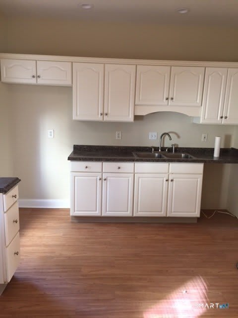 46 Oakland Street – photo 4