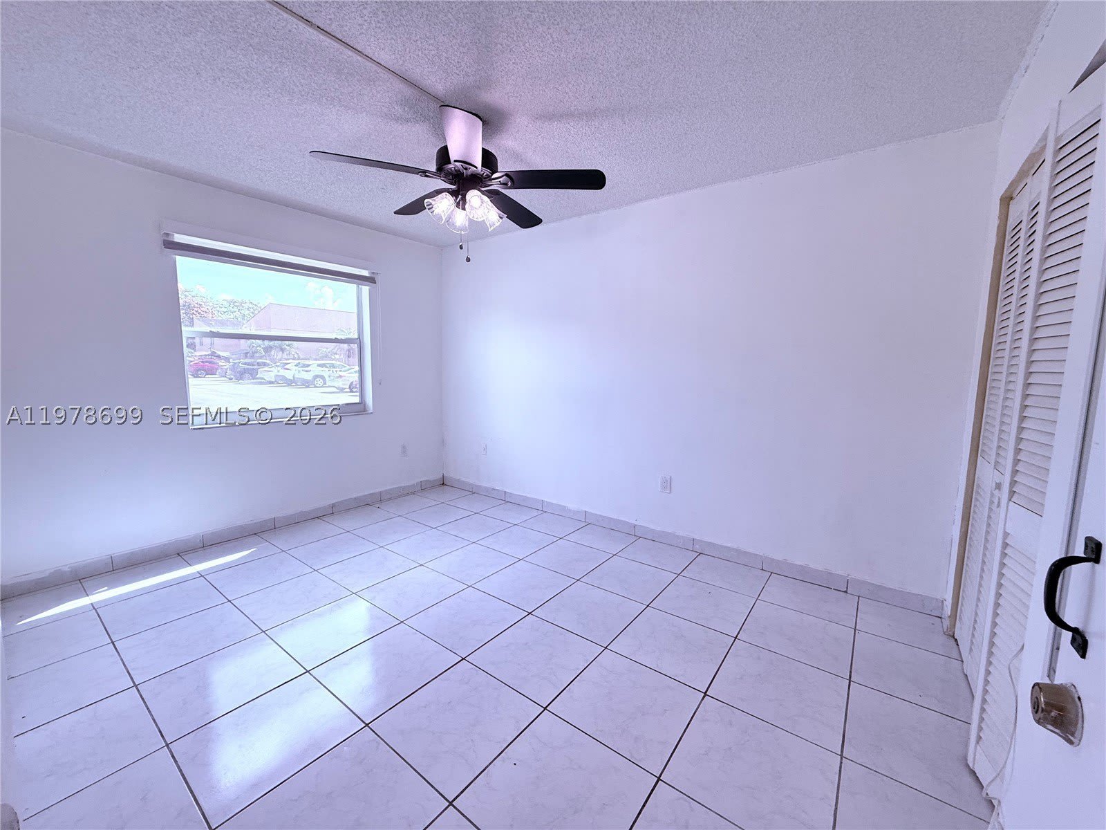 15470 SW 82nd Ln – photo 5