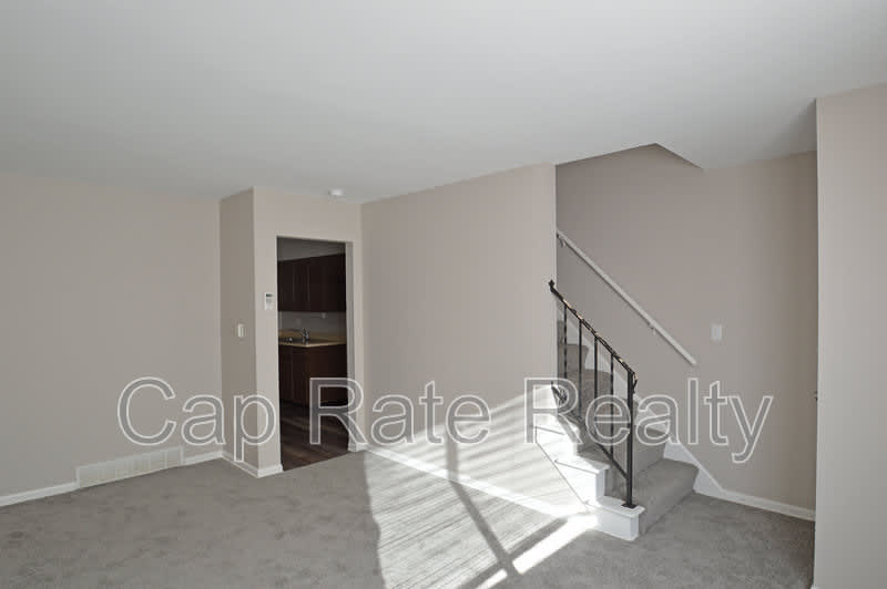 397 Barnett Rd – photo 2