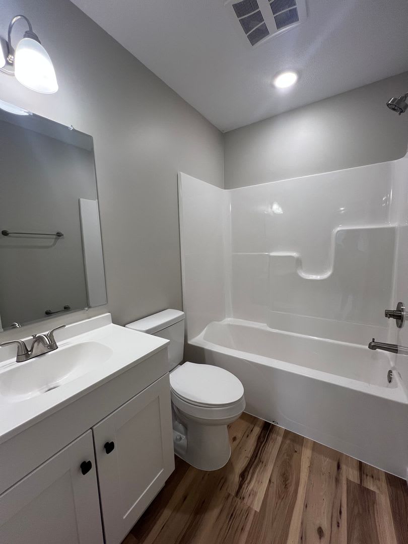 1 bedroom 1 bathroom – photo 3