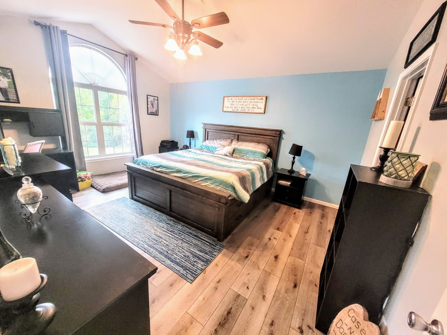 Single Family Home – photo 2