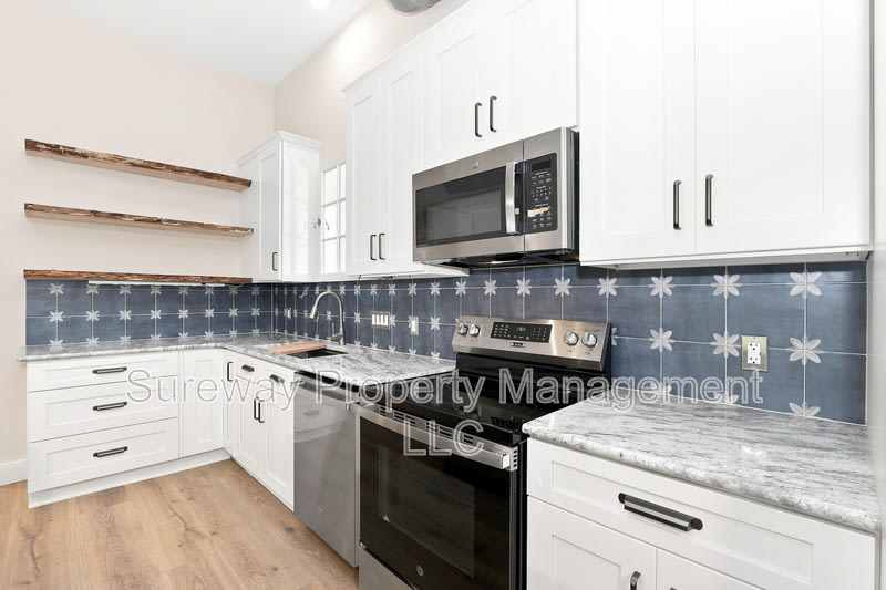 5565 Pennell Road – photo 5