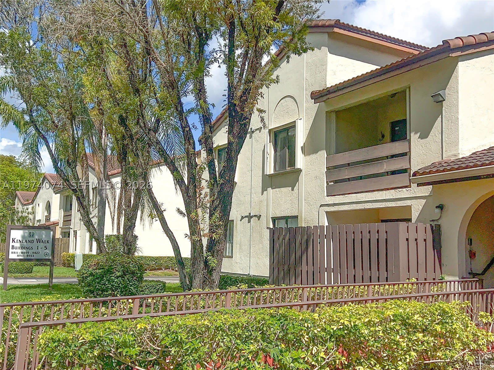 8911 SW 123rd Ct – photo 1