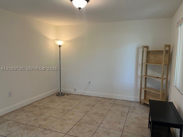 4605 SW 65th Ave – photo 5