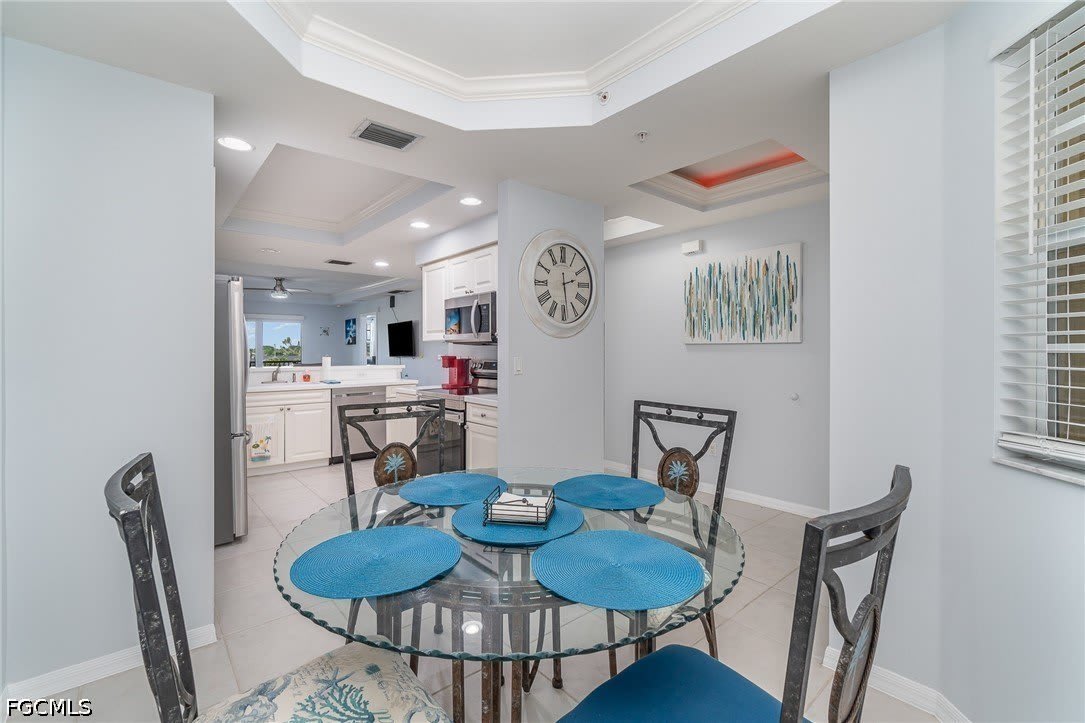 1781 Four Mile Cove Parkway – photo 3