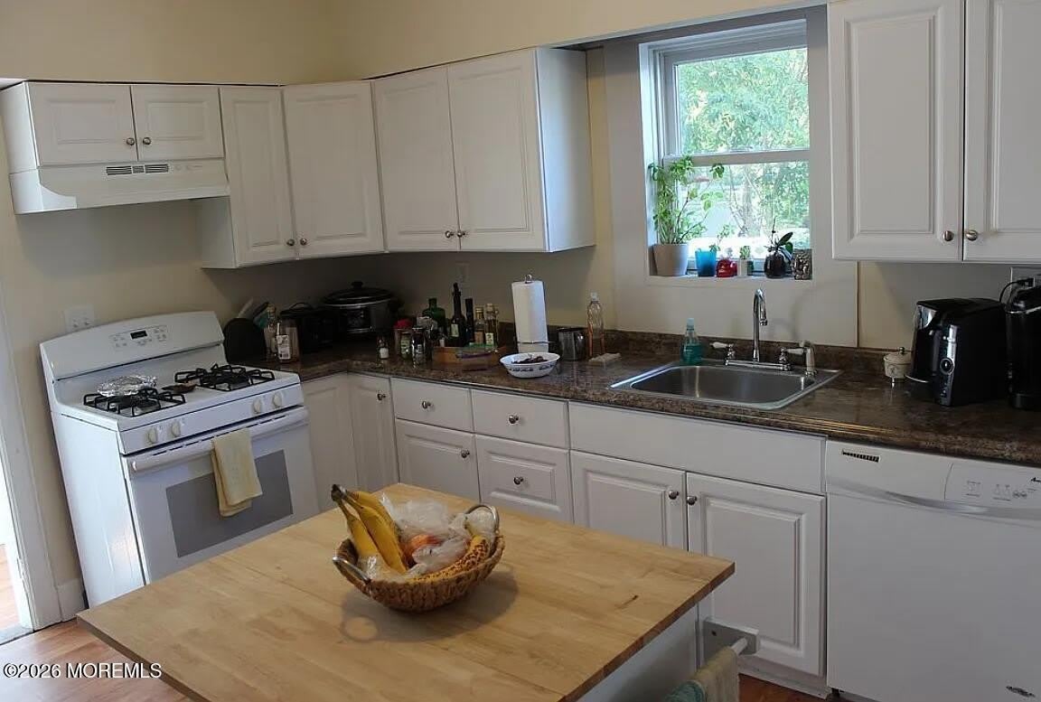 902 E Street – photo 5