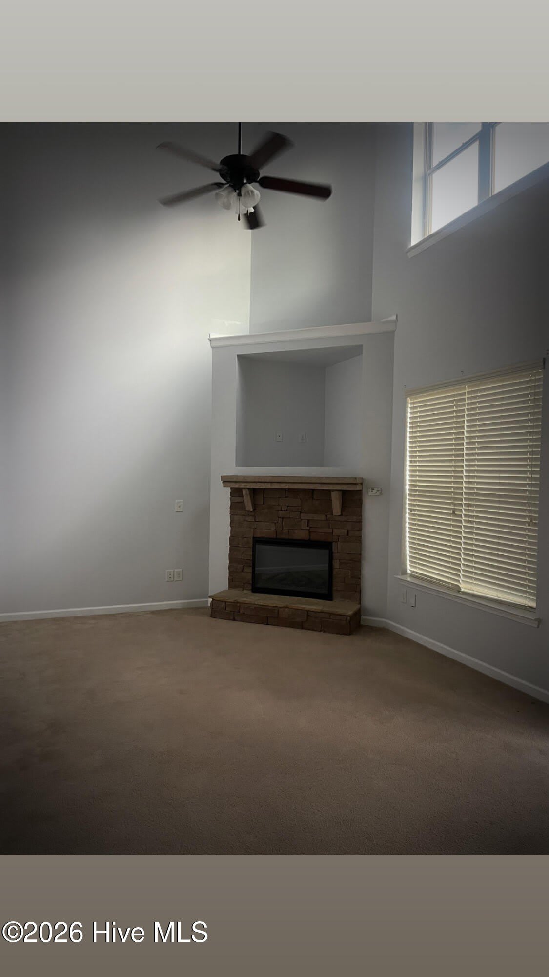 1233 Paramount Court – photo 4