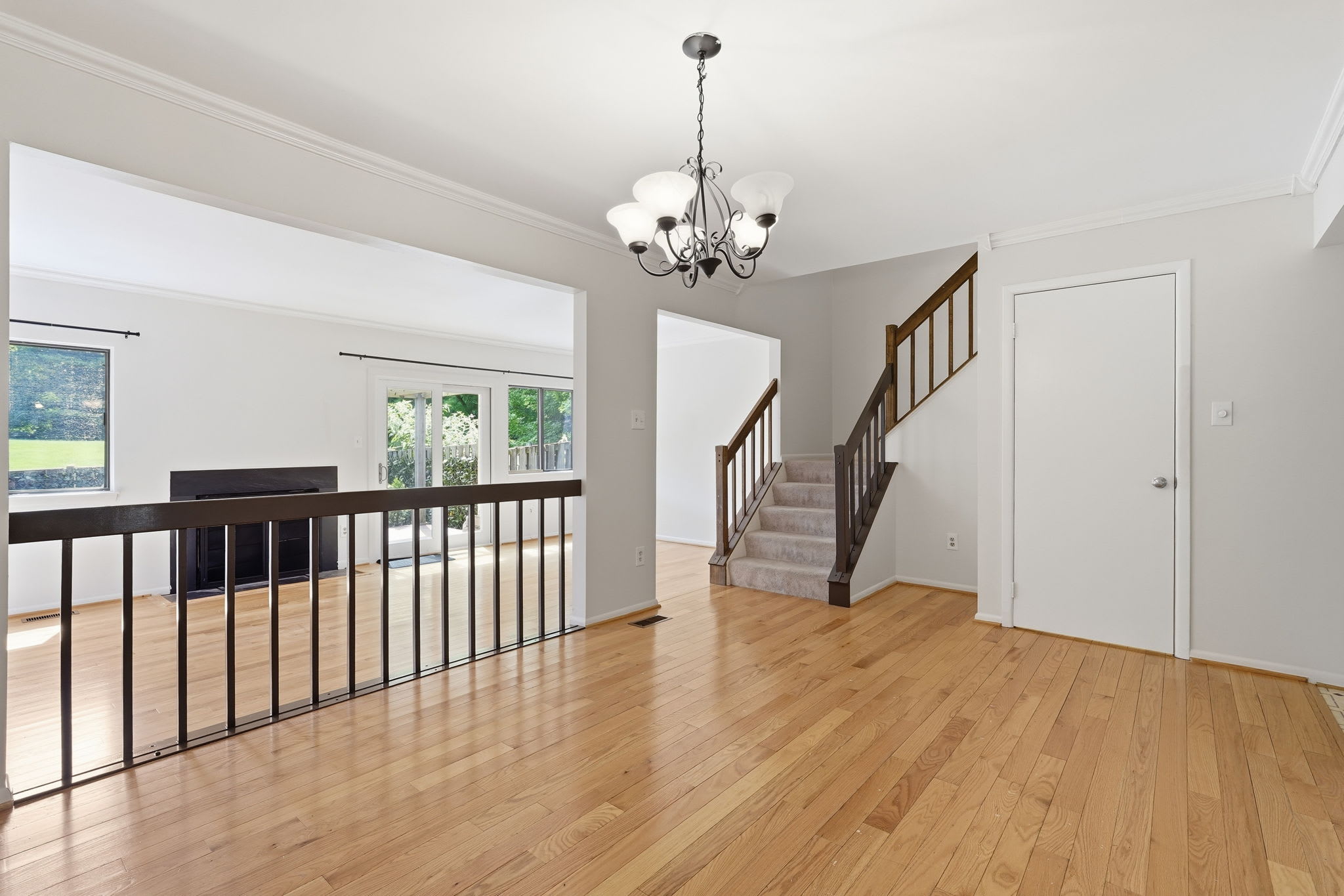 20469 Waters Point Ln – photo 4