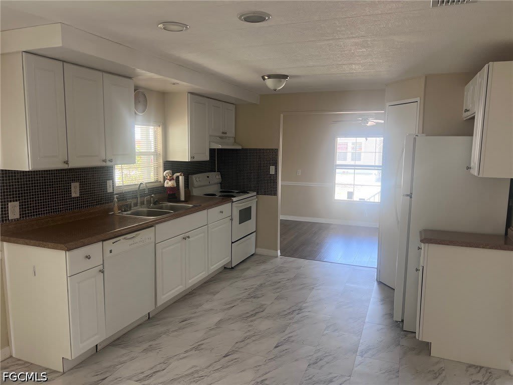 947 Strongbox Drive – photo 2