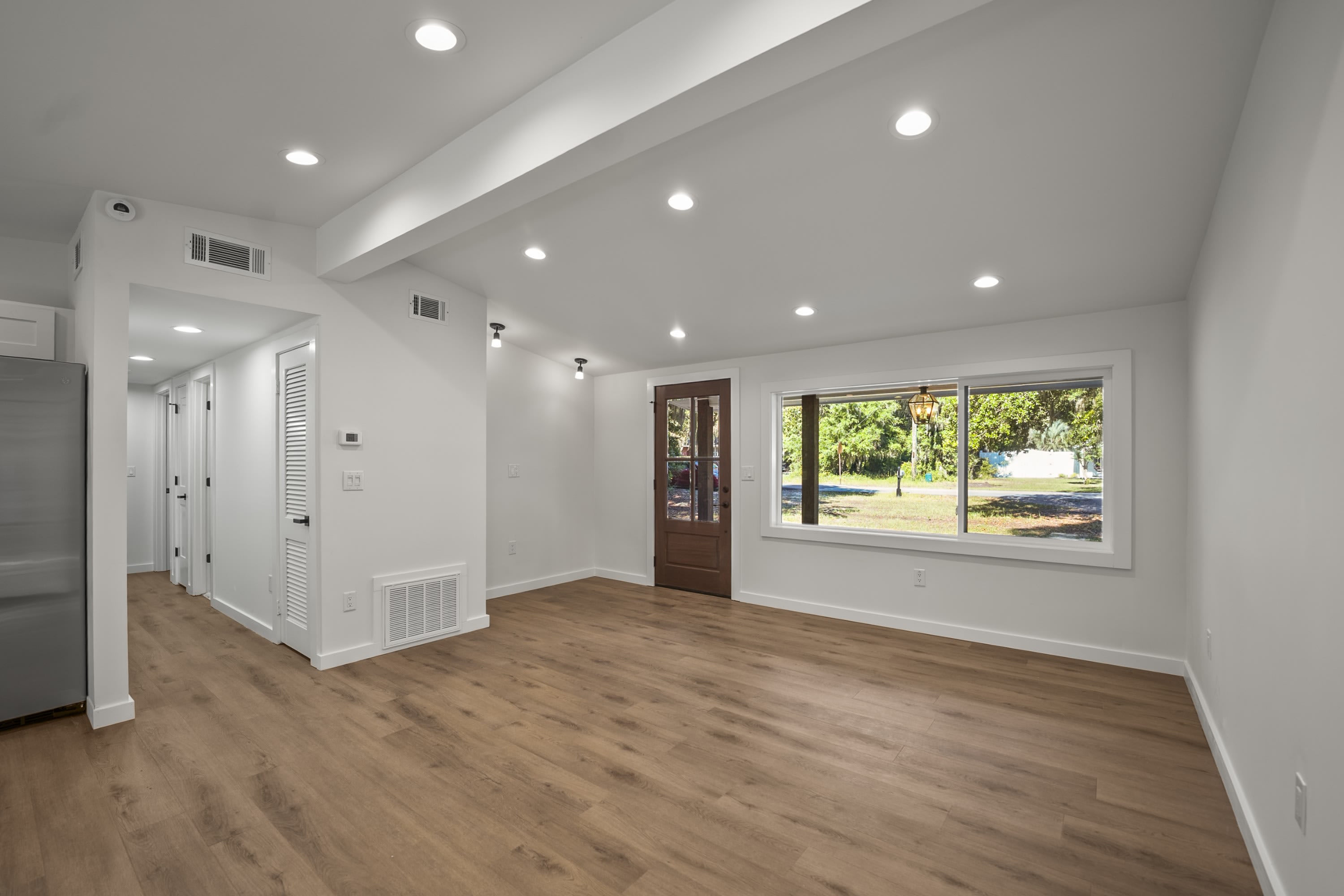 1608 Madrid Avenue – photo 4