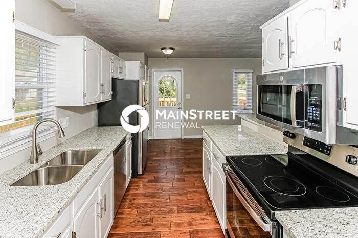 2609 South 16th Terrace – photo 5
