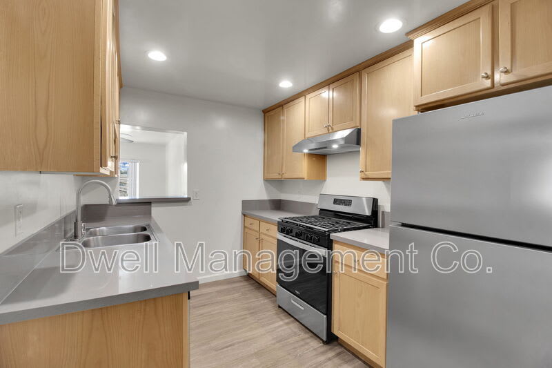 9105 Rosedale Dr – photo 5
