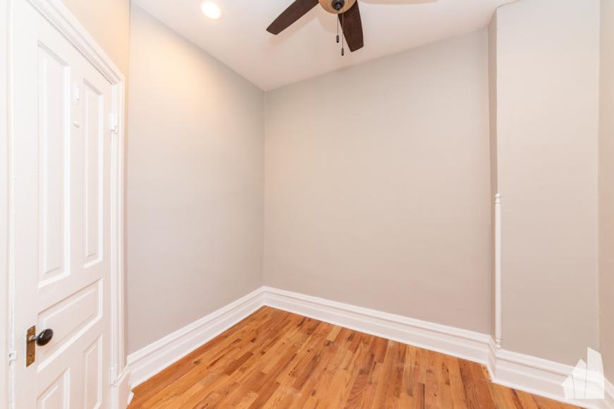 1420 West Irving Park Road – photo 3