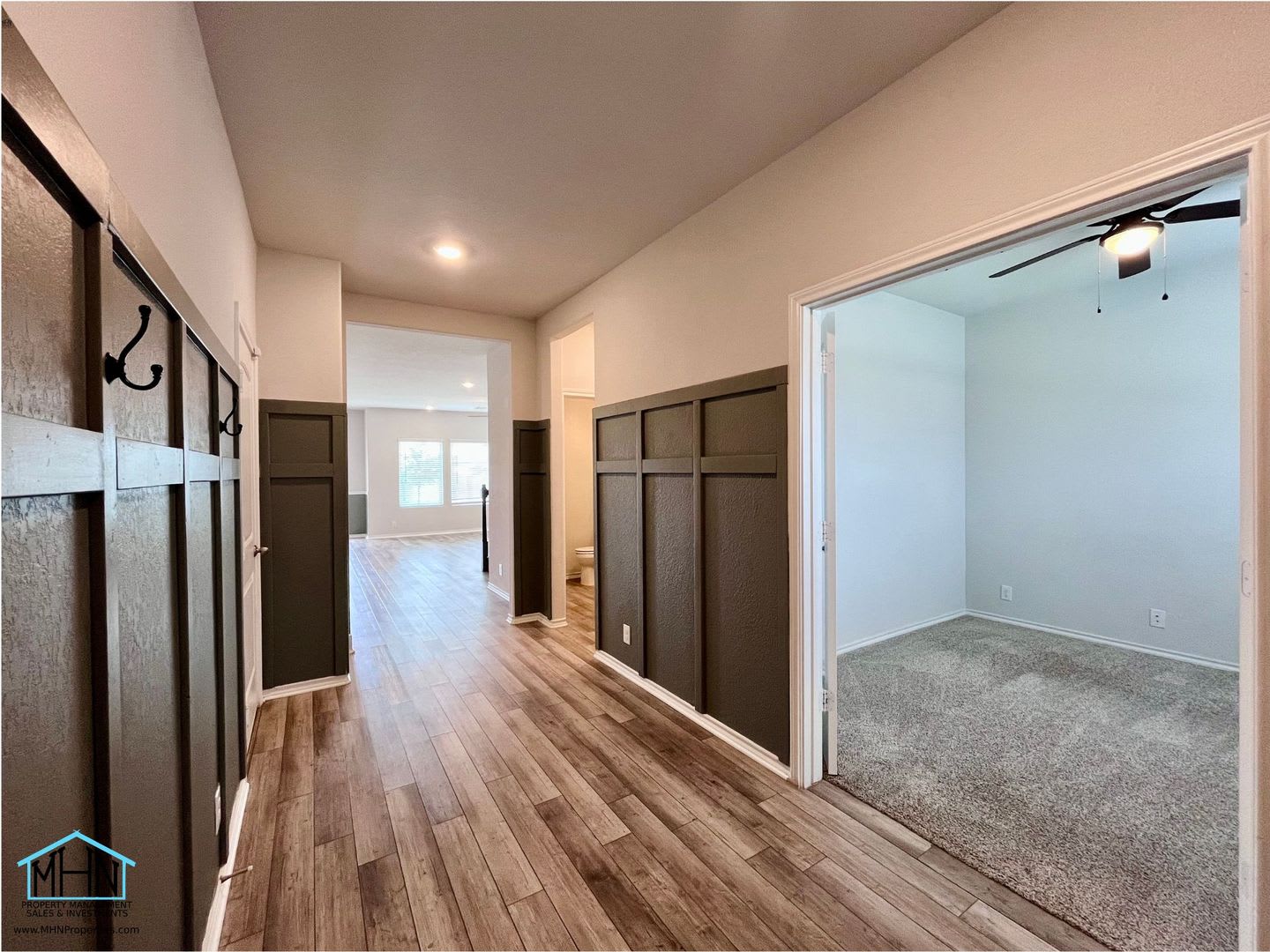 A stunning 2-story 5 bedrooms, 3.5 bathrooms residence in the heart of San Antonio, Texas! – photo 4