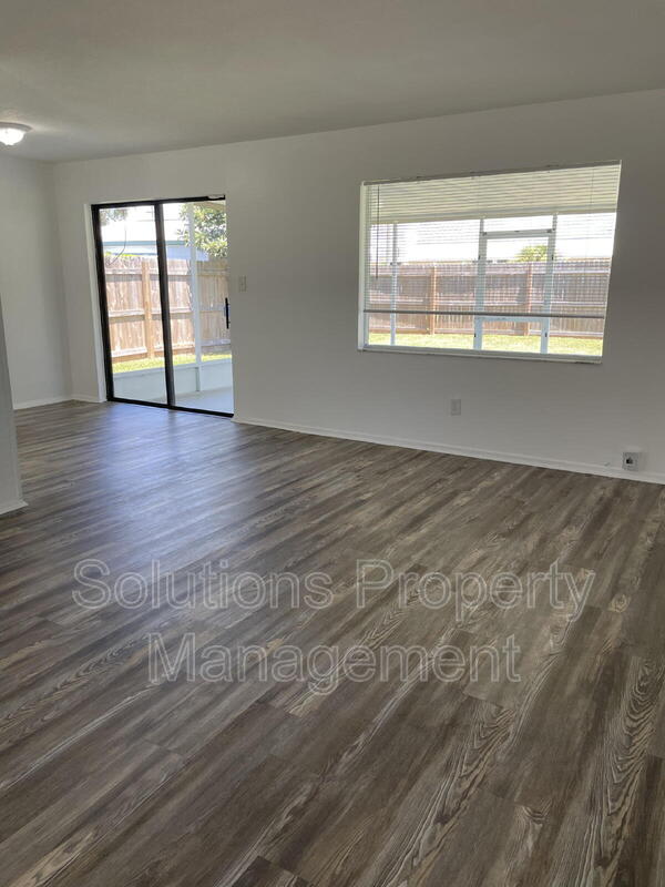 60 Barbados Dr – photo 3