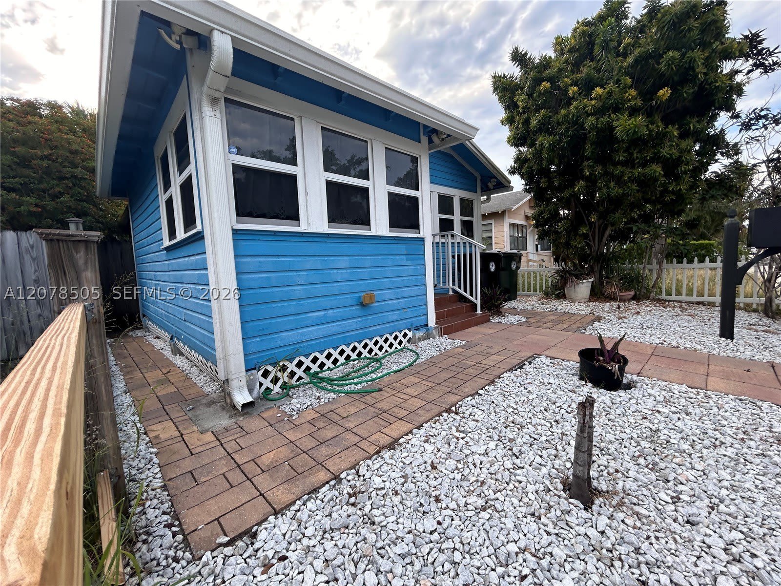 413 S K St – photo 1