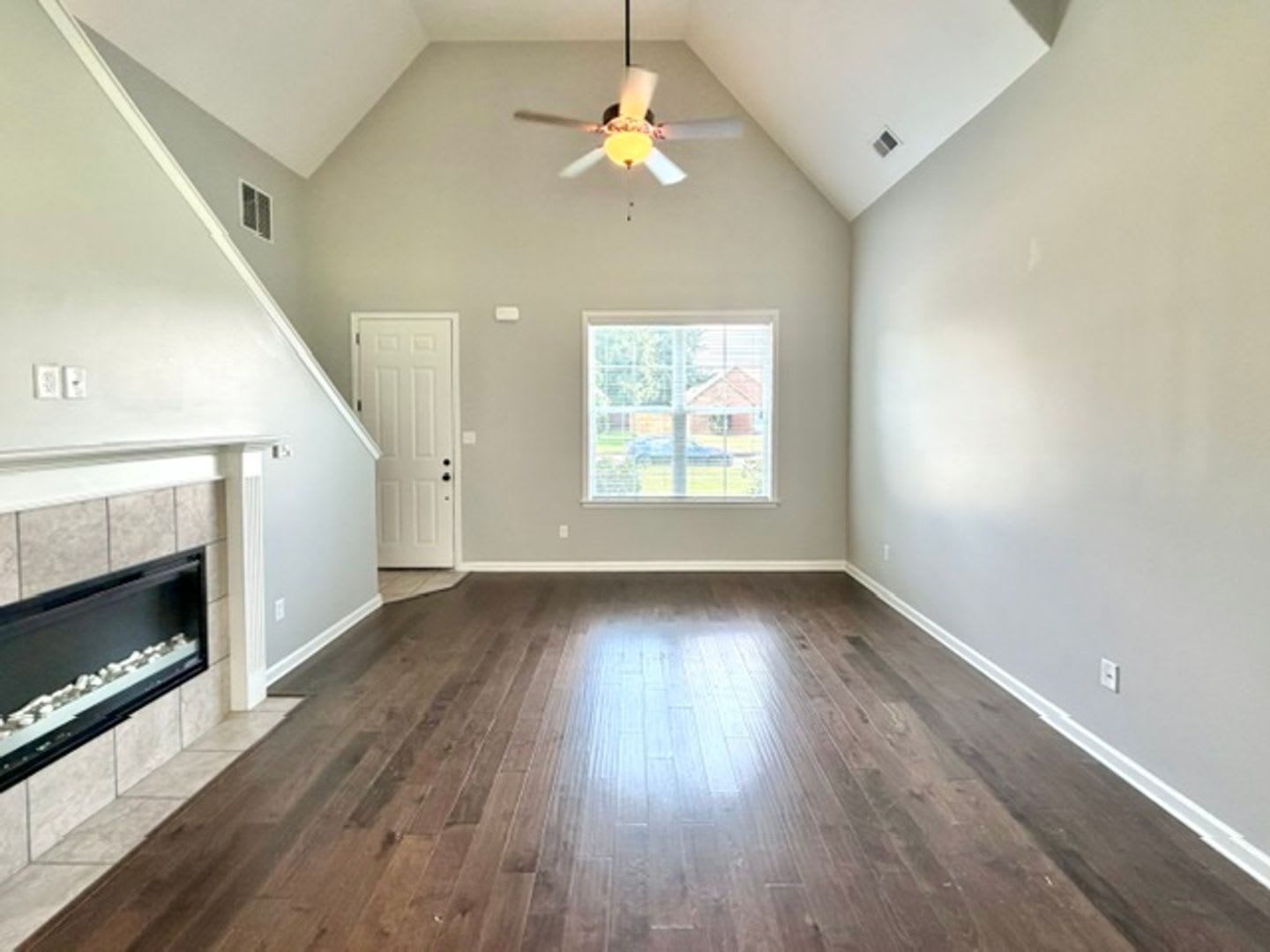 ClayHillDrive150 – photo 2