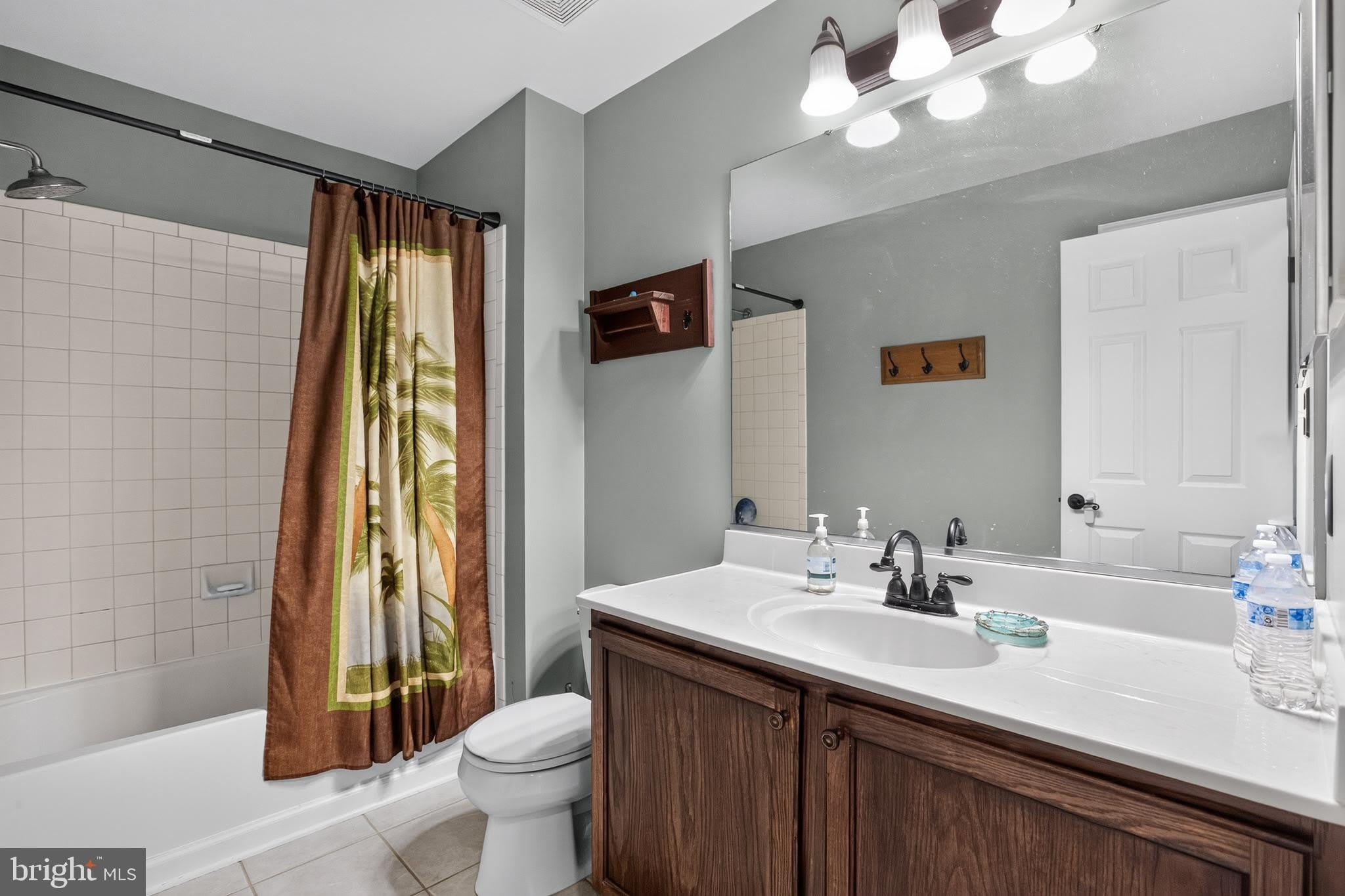 48262 EASTON Court – photo 5
