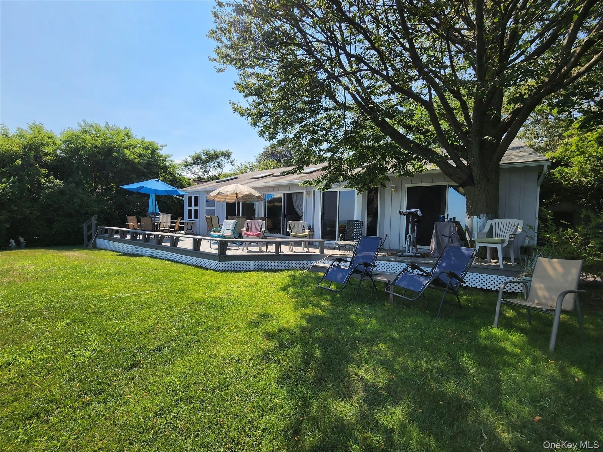 7 Riverhead Road – photo 2
